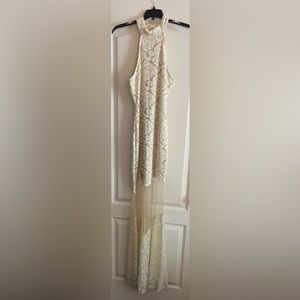 Size Small Lace Cream Form Fitting Formal Dress